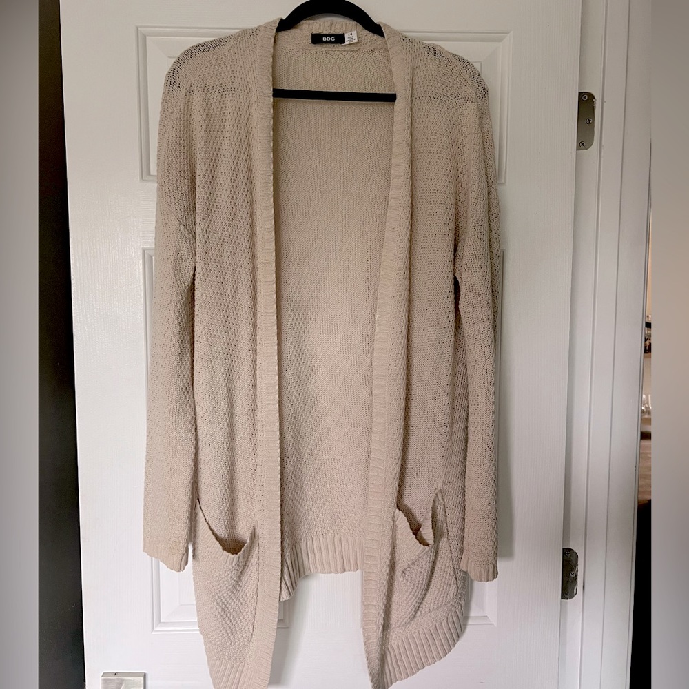 Beige BDG Cardigan (L)